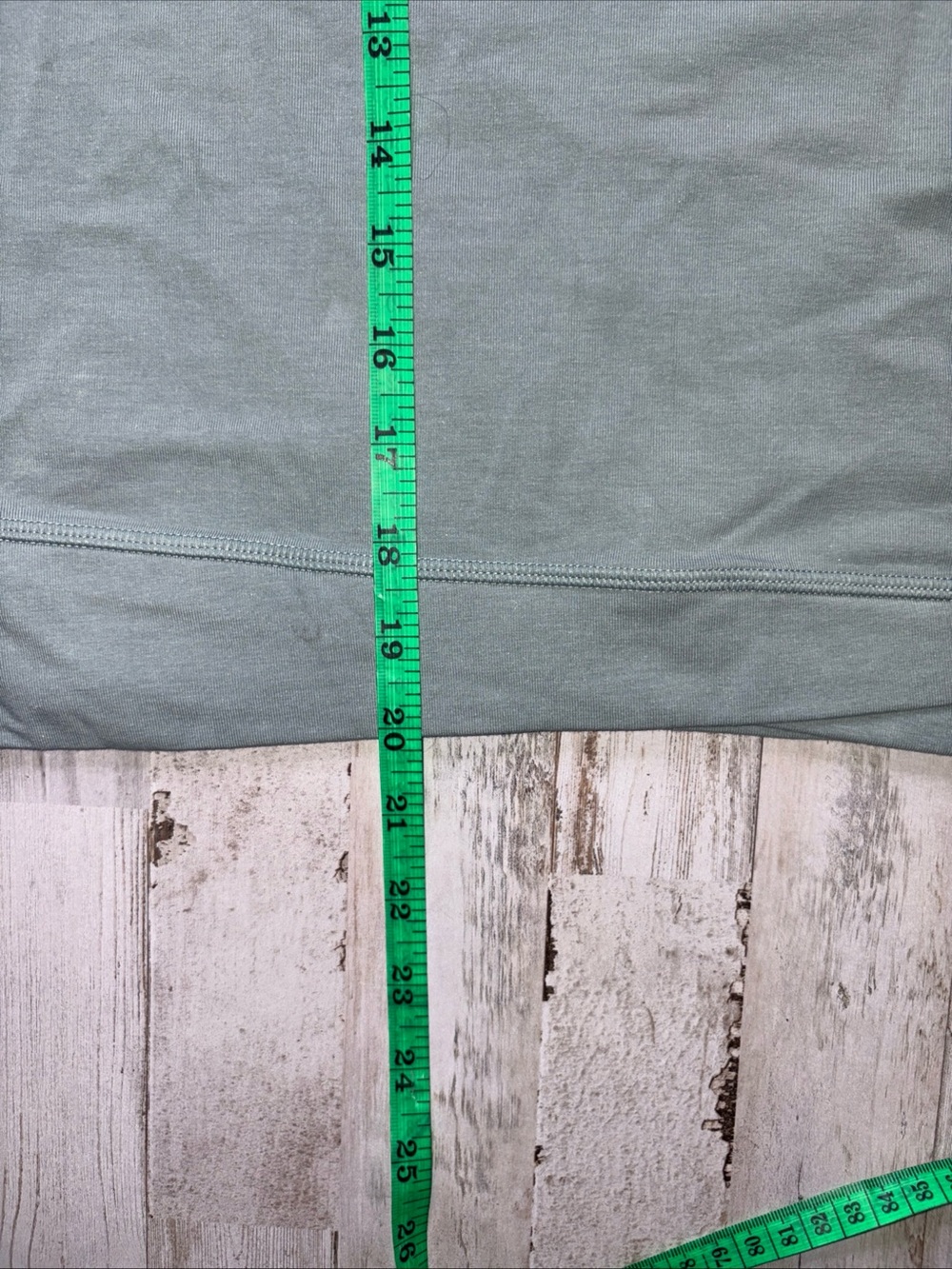 Old Navy PowerChill Cropped Cross Front T-Shirt 3X Osage Green Stretch Top Tee - Picture 4 of 11